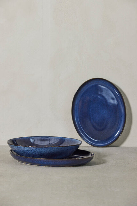 Amera plat 34x27 cm. bleu