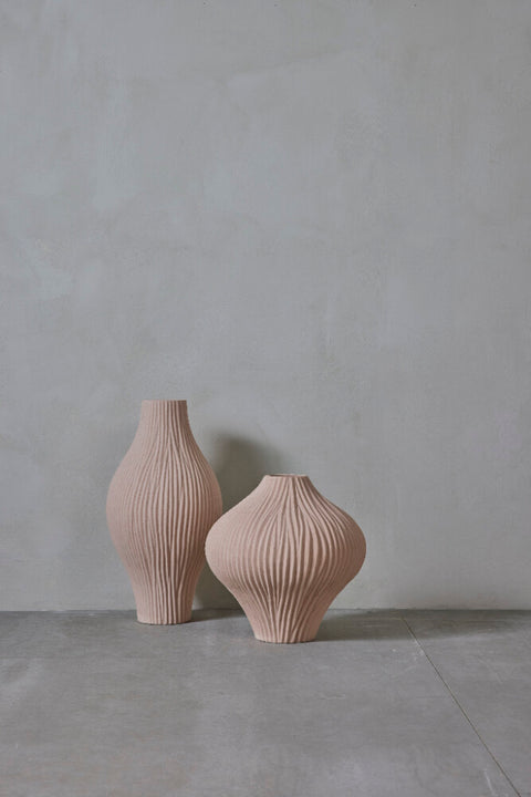 Esmia vase décorative H34,5 cm. poudre