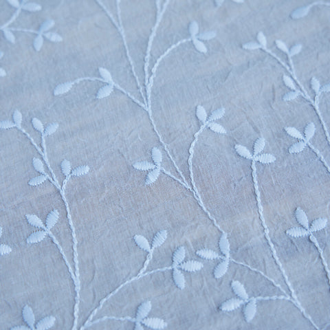 Eloise nappe x160 cm. bleu clair