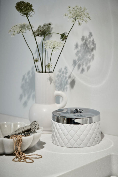 Portia pot blanc