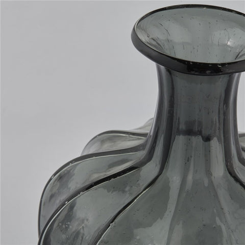 Miyanne vase H21 cm. gris fumé