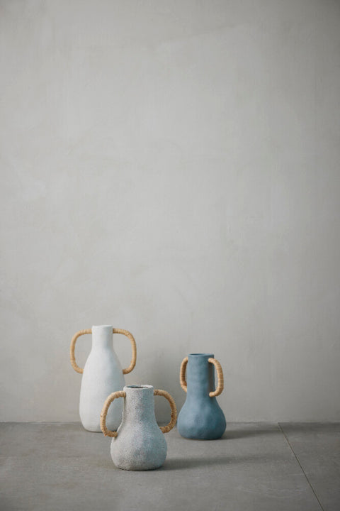 Ayelle vase décorative H21,5 cm. gris clair